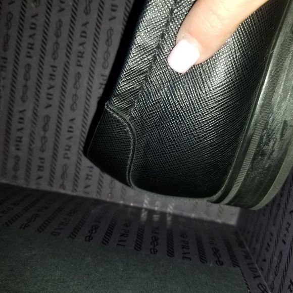 Prada Men's Saffiano Leather Black Loafers 2DC213 Size 11 GC - Picture 7 of 16